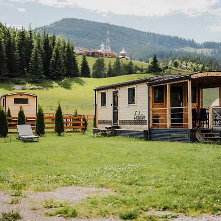 La Casuta Din Ciocanesti Exclusive Exteriör bild