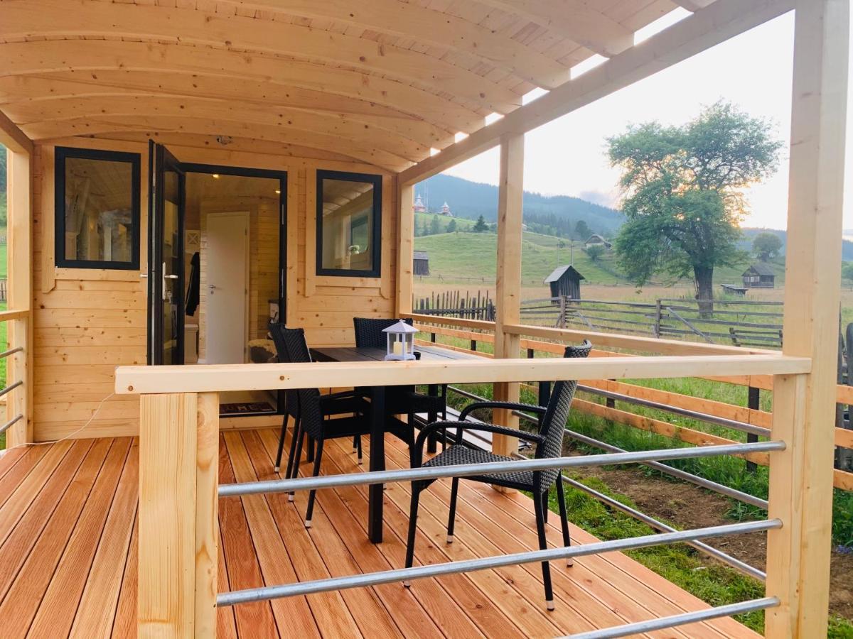 La Casuta Din Ciocanesti Exclusive Exteriör bild